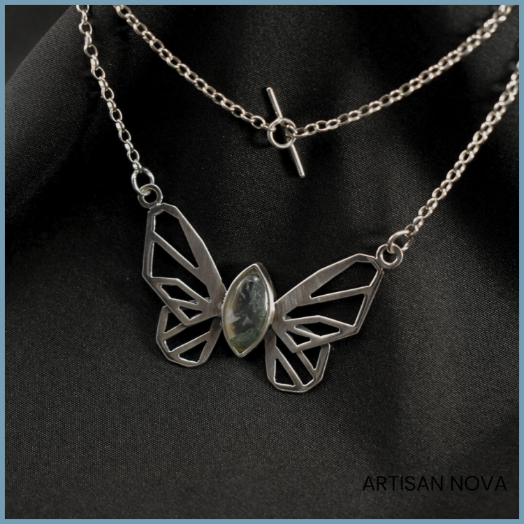 naszyjnik-srebrny-agat-mszysty-motyl-zapiecie.png